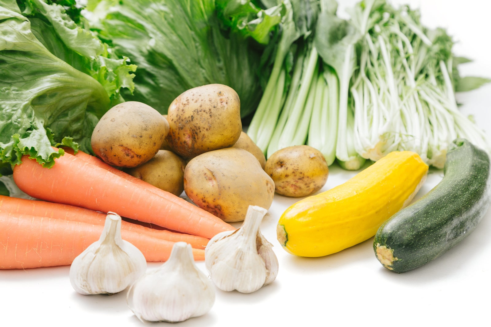 栄養価の高い野菜ランキング30種類をカテゴリー別に調査 葉菜類 果菜類 根菜類のベスト10を一覧で紹介します Pfcチェック